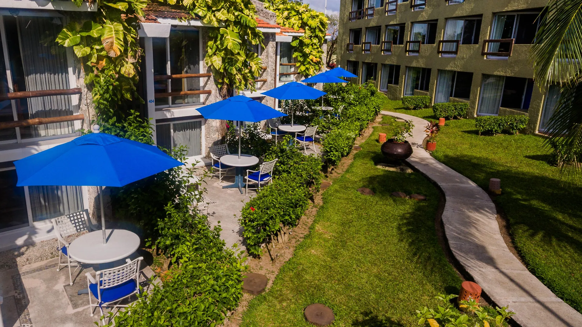 Casa Del Mar Cozumel Hotel & Dive Resort With Free Access To An Exclusive Beach Club