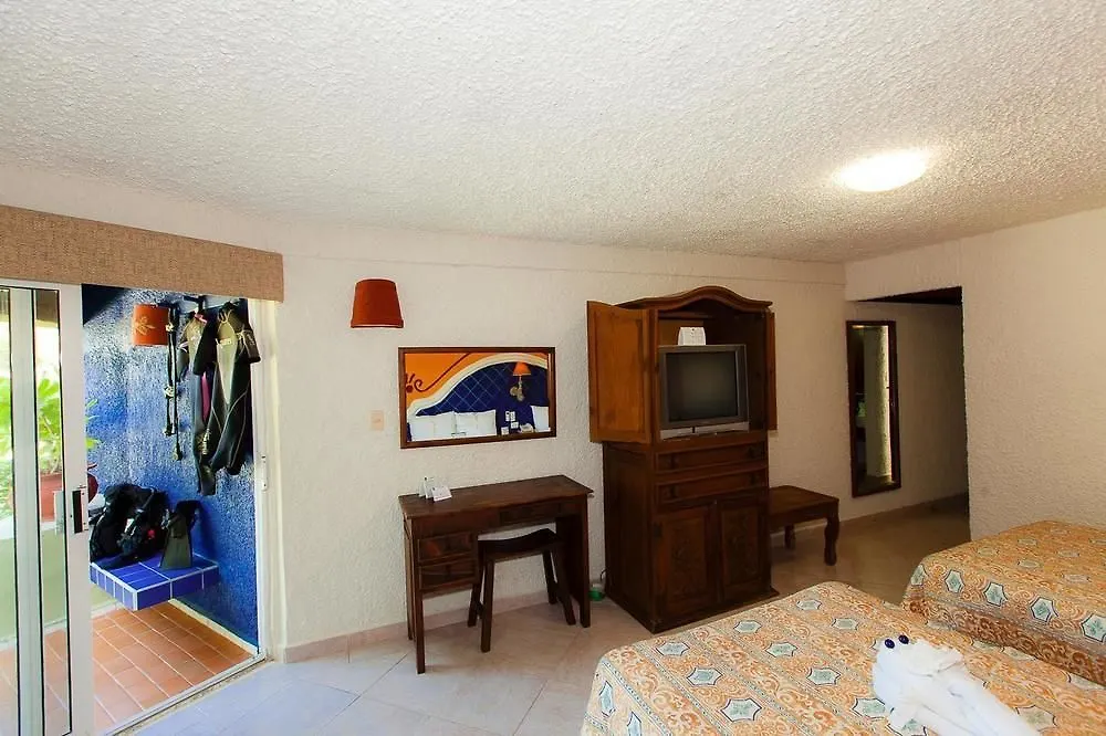 Casa Del Mar Cozumel Hotel & Dive Resort With Free Access To An Exclusive Beach Club 4*,