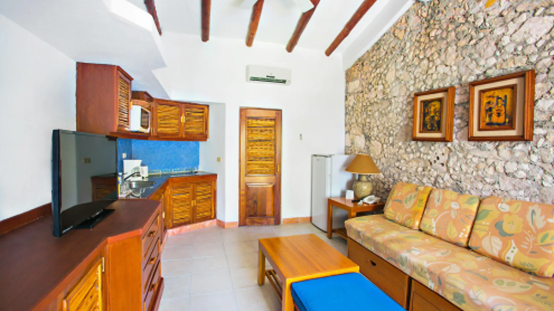 Casa Del Mar Cozumel Hotel & Dive Resort With Free Access To An Exclusive Beach Club